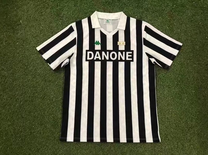 92-94 Juventus home